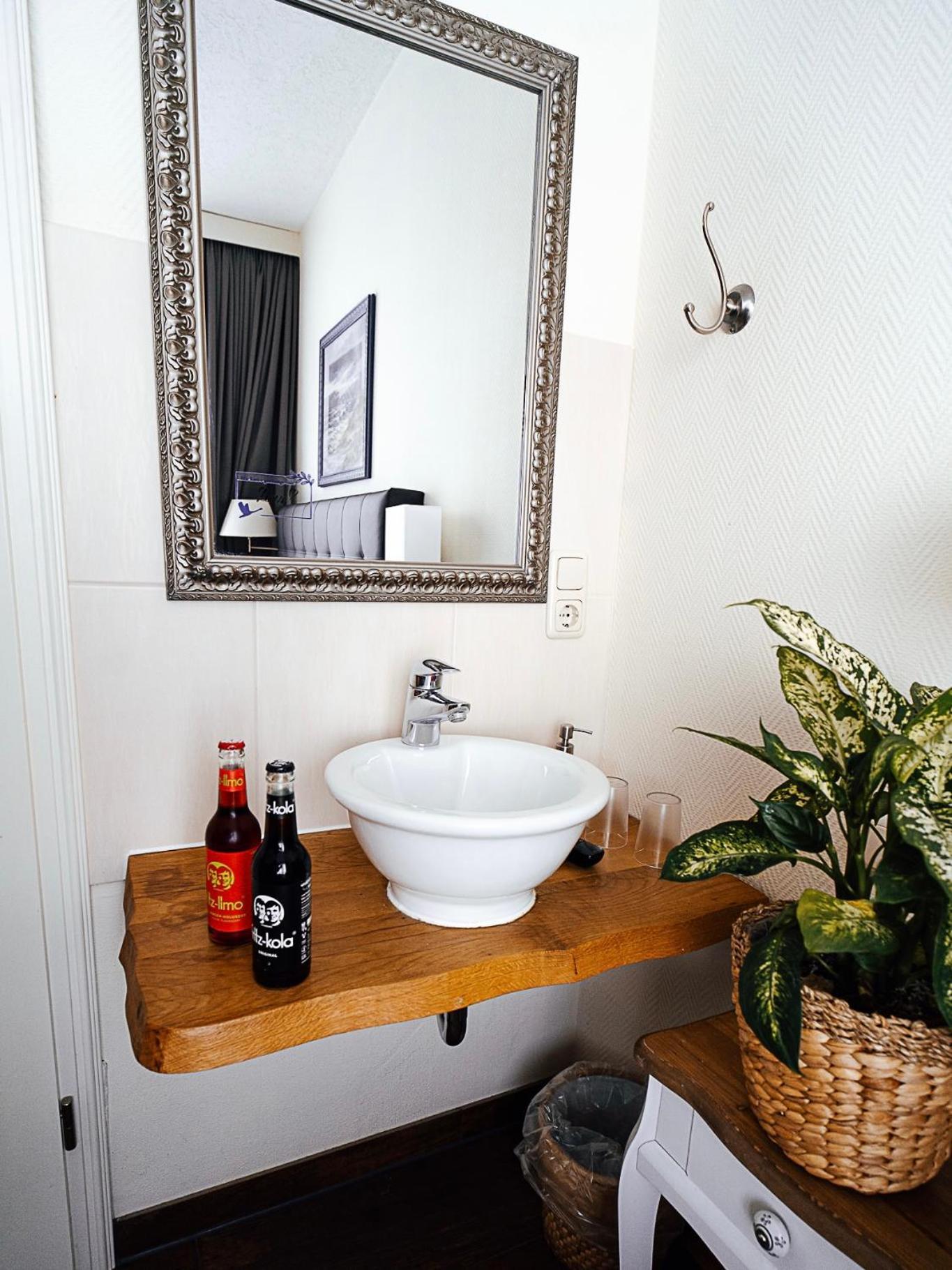 Gaestehaus Astrids Strandmuschel Binz Extérieur photo